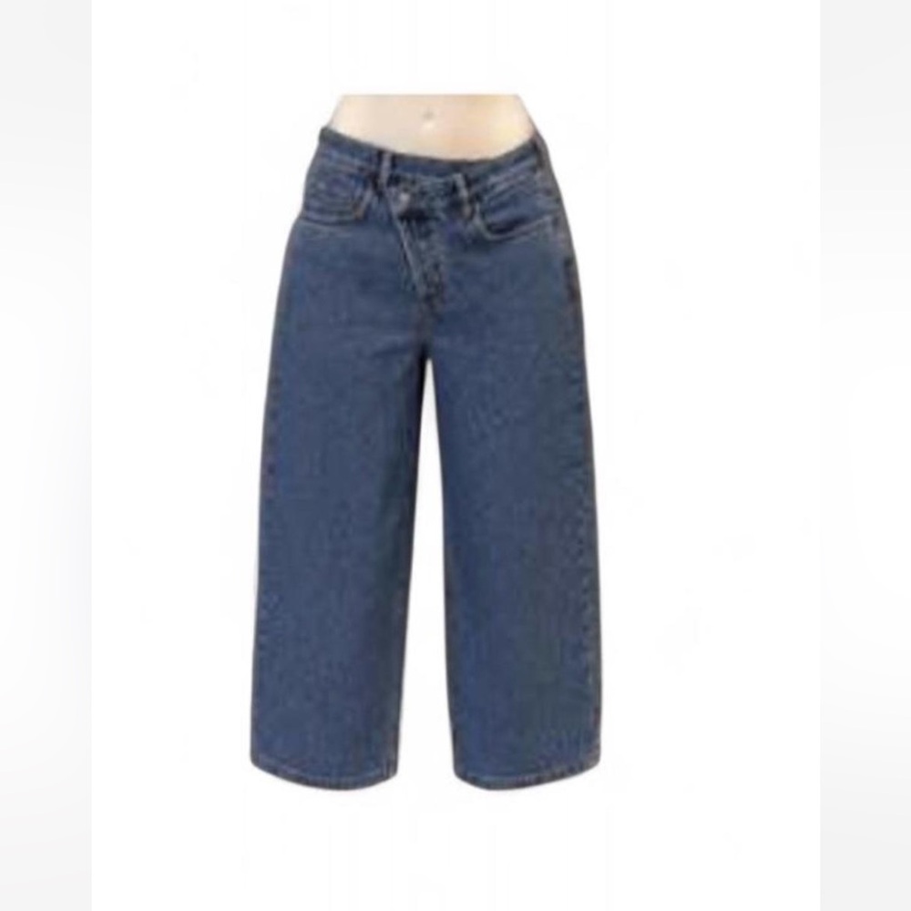 Women's Collusion High-Rise Wide Leg Jeans in Washed Blue
